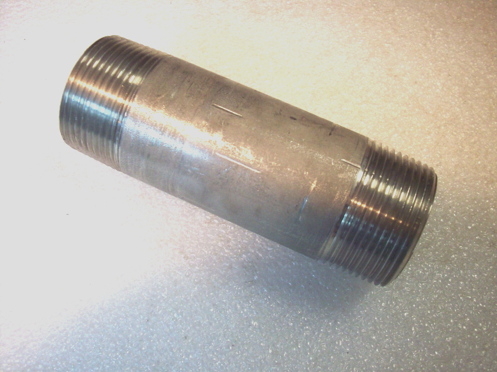 1-1/4″ Mnpt X 4-1/2″ Stainless Steel Pipe Nipple Sch 40