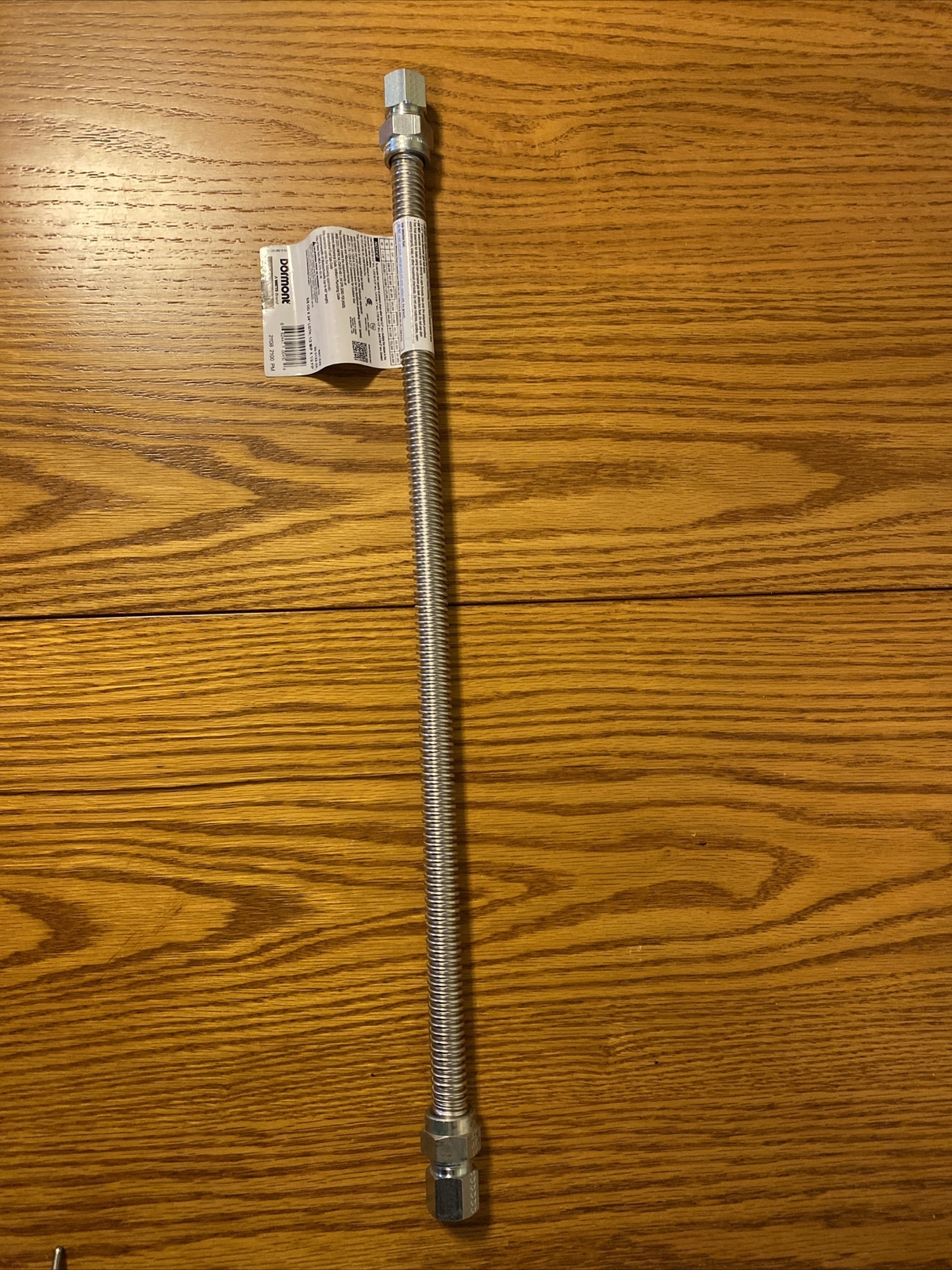 Dormont 30-3132-24 SS Brand new -Flex. 5/8 OD X 24” LGTH; 1/2 MIP X 1/2 FIP