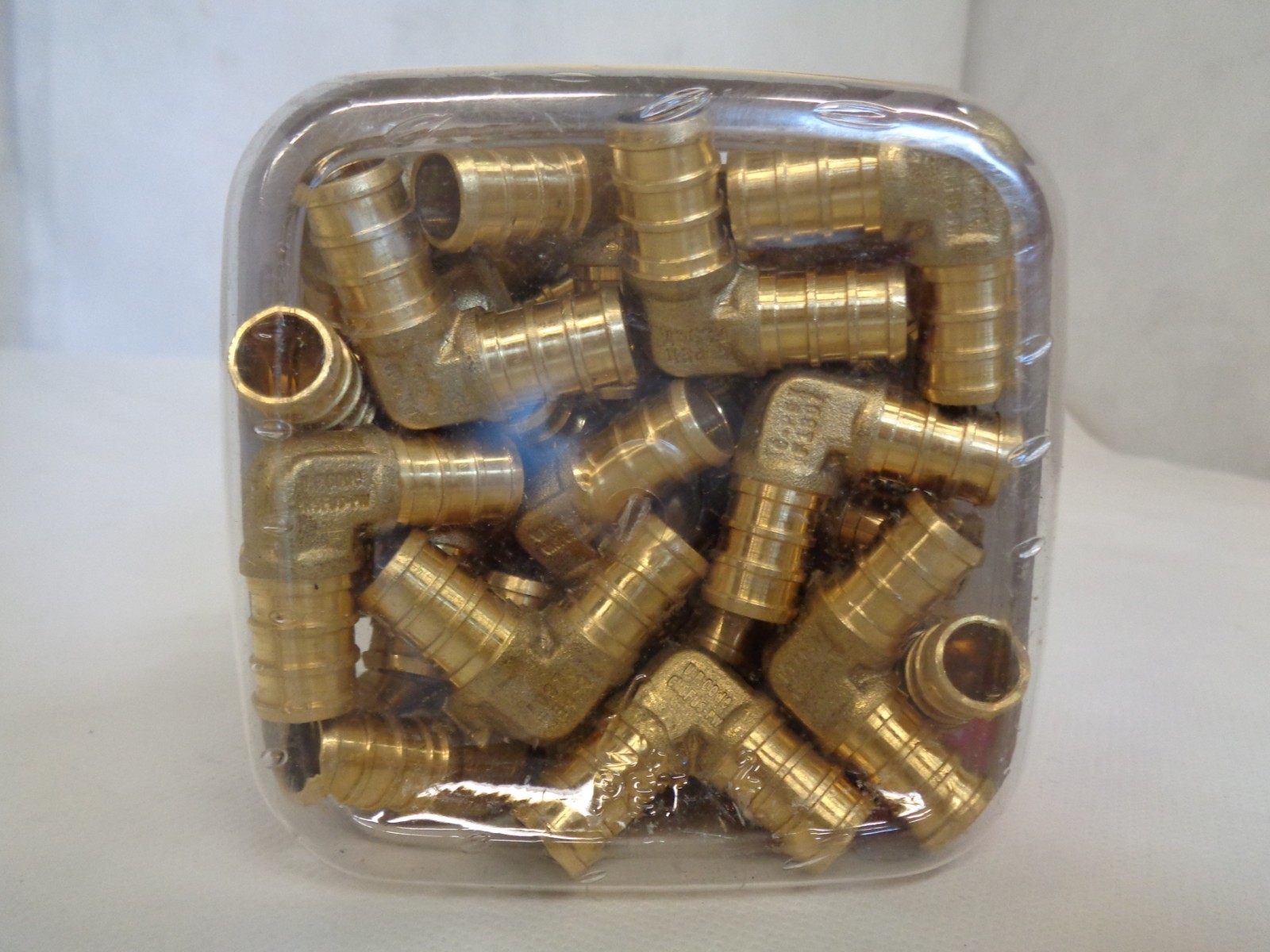 NEW APOLLO PACK OF 40 APXE1240JP 1/2″X1/2″ PEX ELBOW 90° DEG BRASS