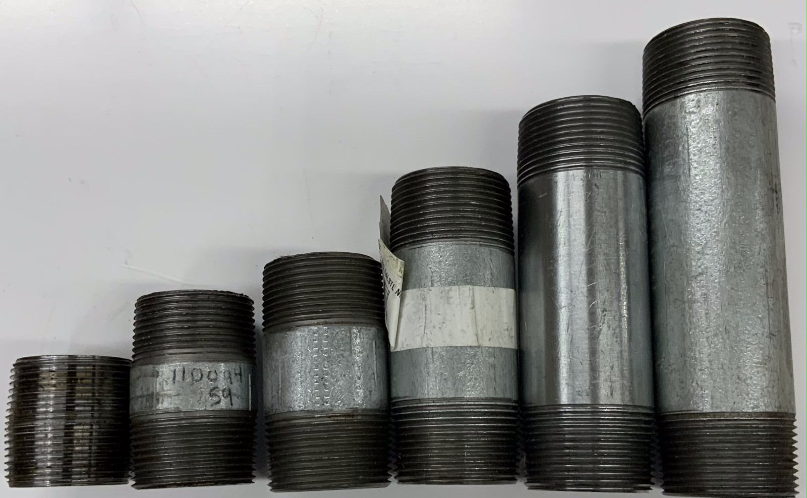 1-1/4″ Galvanized Pipe Nipple NPT Threaded Both Ends