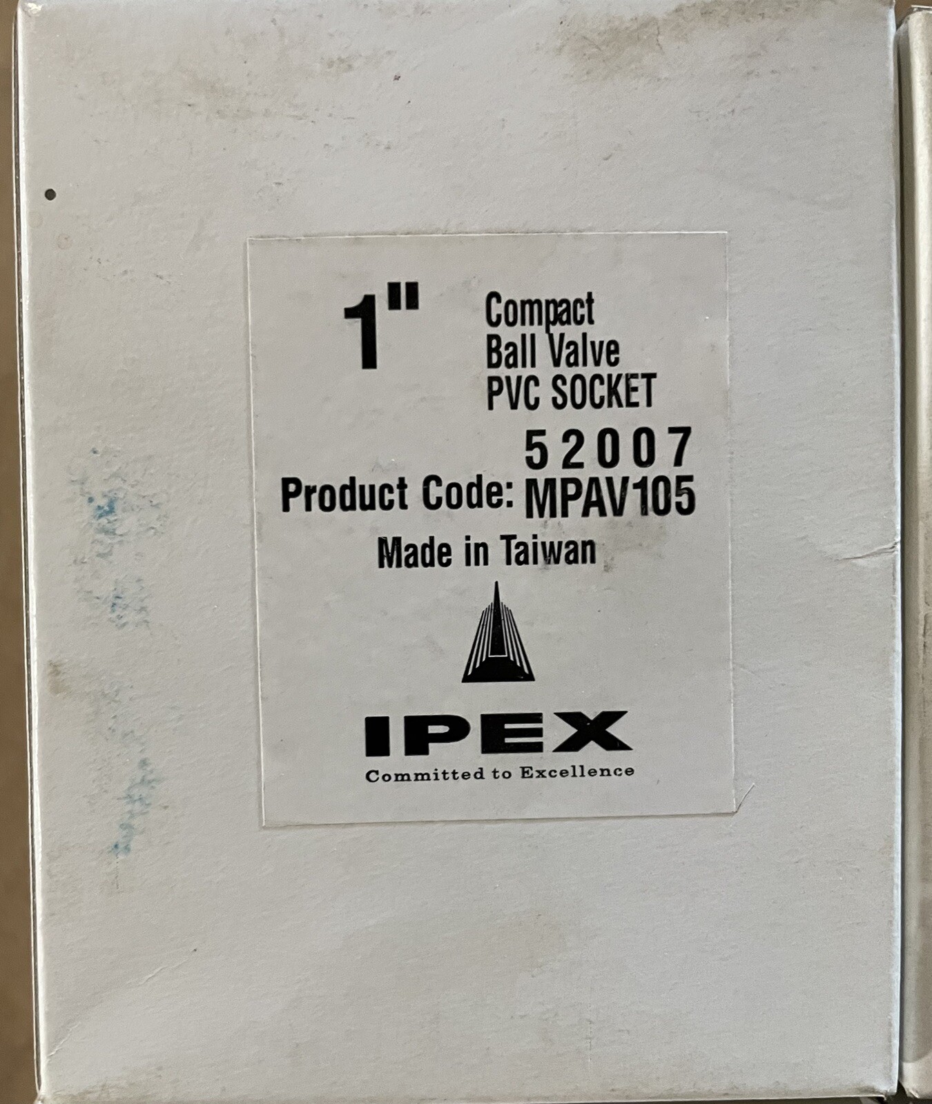 Lot of four – IPEX 1″ Ball Valve PVC 150Psi DN 25 – 52007