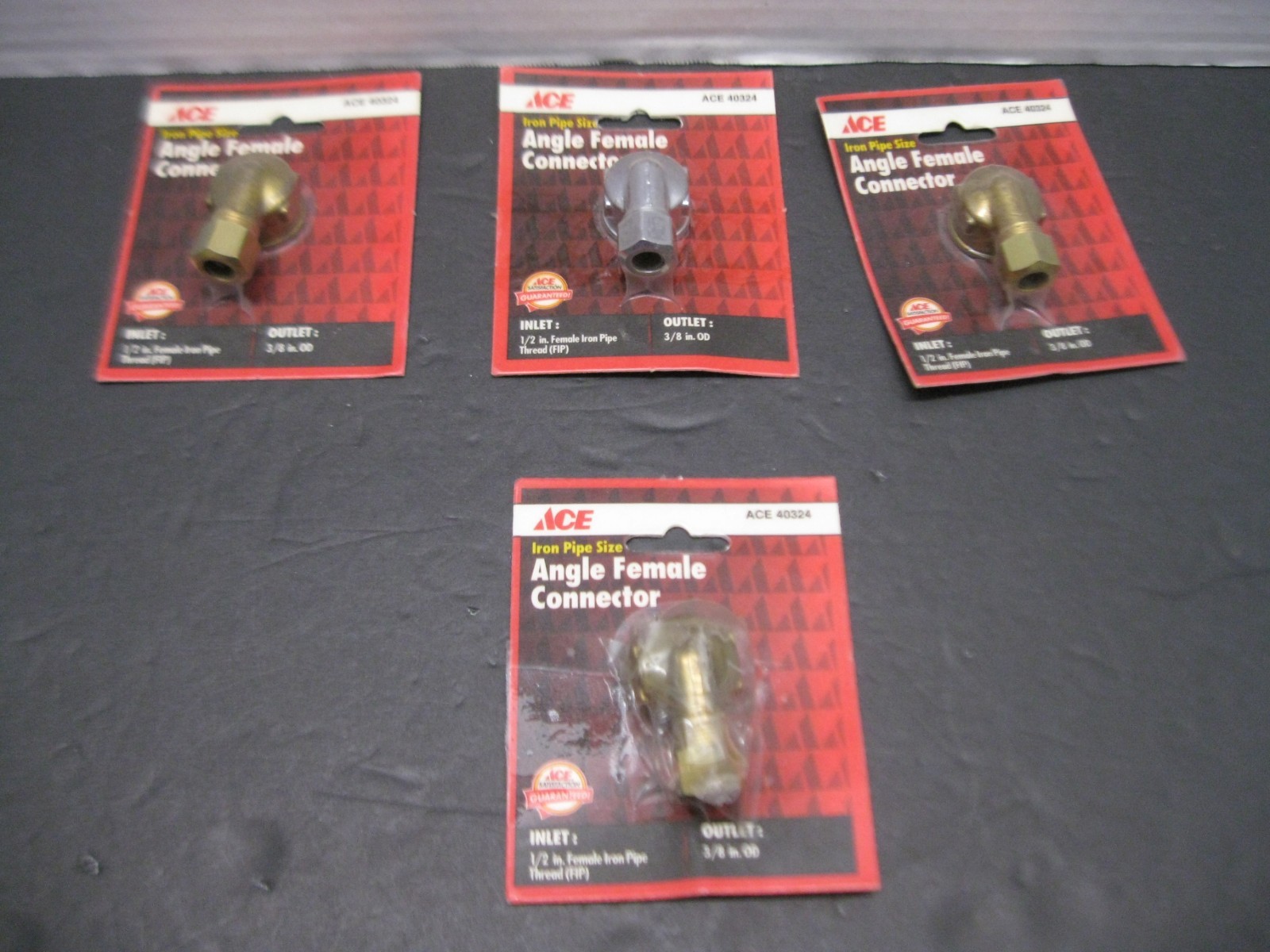 Lot of 4 Ace 40324 Iron Pipe Size Angle Female Connector 1/2in FIP 3/8 in OD NOS