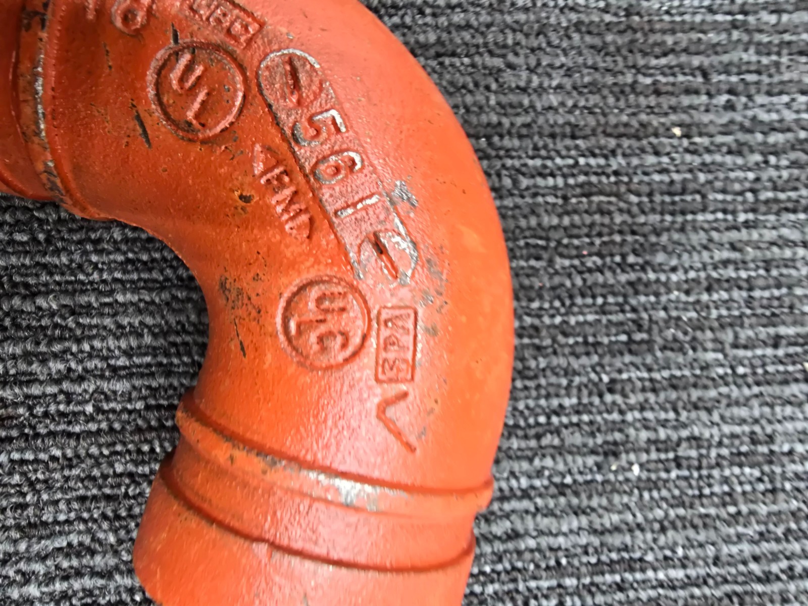 Victaulic 6/168.3 No.10 Style Grooved 90° Elbow Ductile Iron 6.5″ Diameter