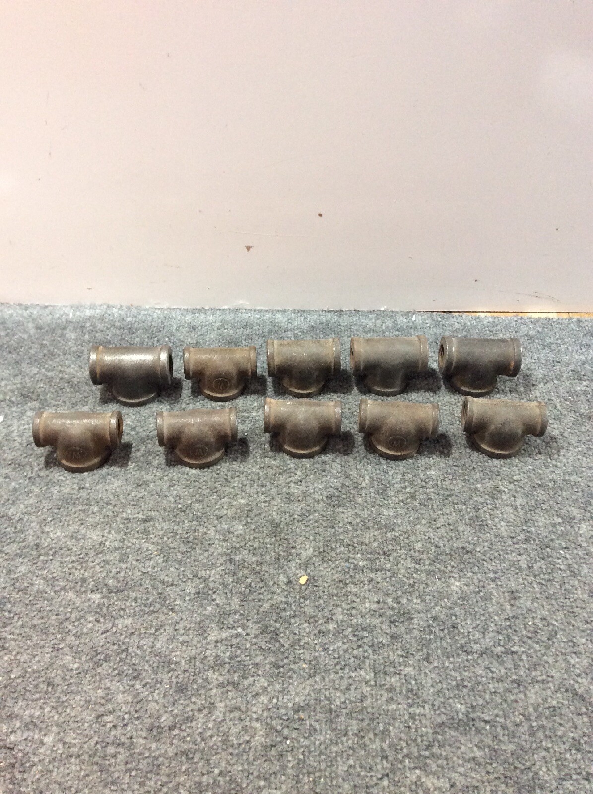 Lot of (10) 1/2″ x 1″ 1/2″ TEE FEMALE THREADS NOS