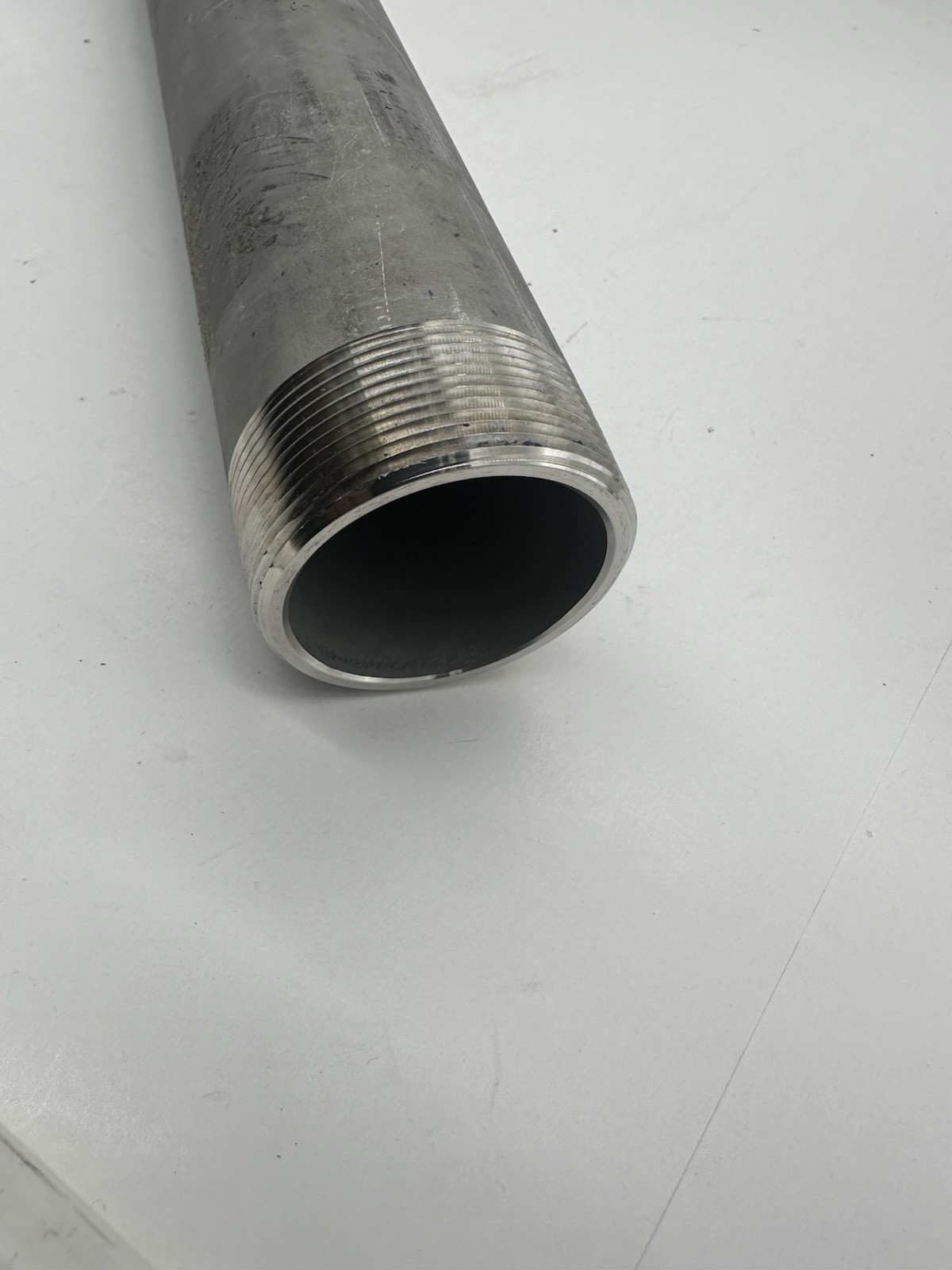 2″ Mnpt X 2 Ft. Tbe 316 Stainless Steel Pipe Sch 80, E6bni17, 4WKE8