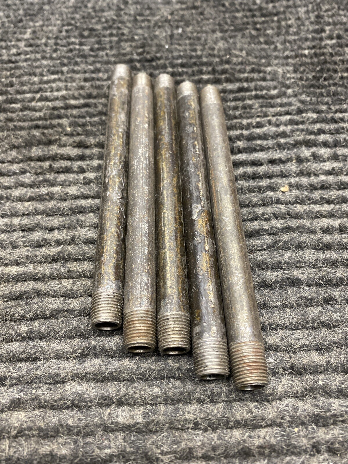 (Lot of 5) Black Pipe Nipple Threaded 1/8″ X 5″