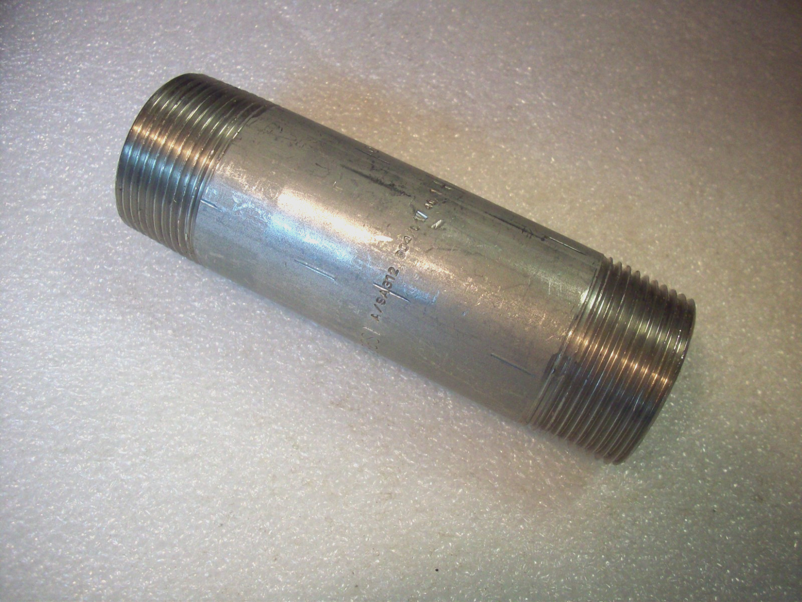 1-1/4″ Mnpt X 5″ Stainless Steel Pipe Nipple Sch 40