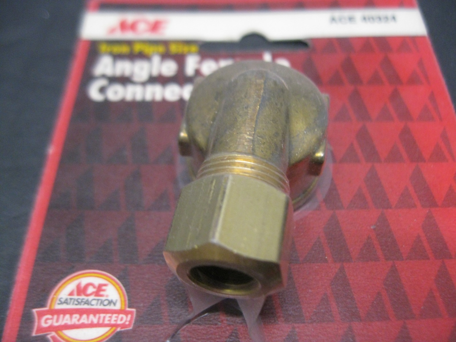 Lot of 4 Ace 40324 Iron Pipe Size Angle Female Connector 1/2in FIP 3/8 in OD NOS