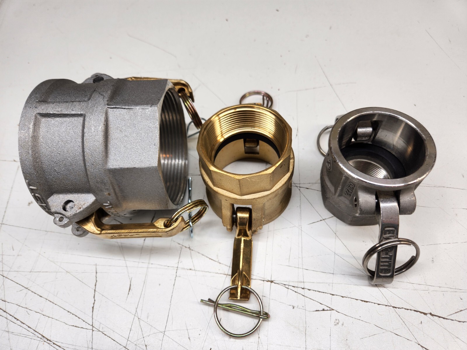 Various Sizes & Materials Type D Female NPT Threaded x Cam & Groove Coupler GAV