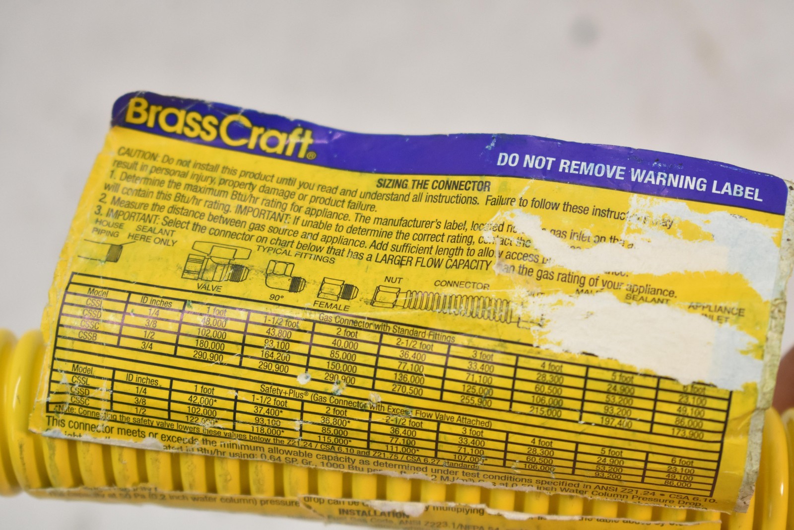 BrassCraft Gas Connector 7/8 OD X 36 In Stainless CSSB21-36 3/4 FIP MIP Yellow