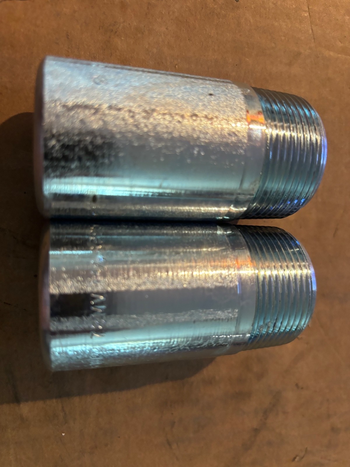 Set of 2 pcs 11/4” Plug Rounds Head Steel NPT WPB sp-95 USA made capitol mfg.