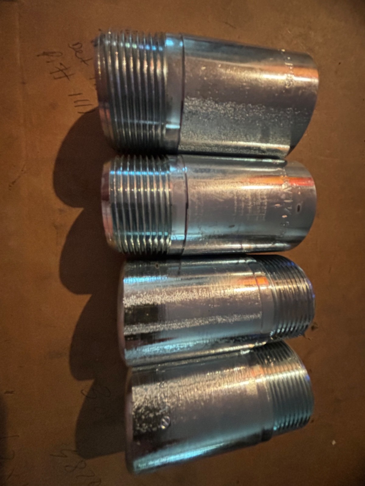 Set of 4 pcs 11/4” Plug Rounds Head Steel NPT WPB sp-95 USA made capitol mfg.