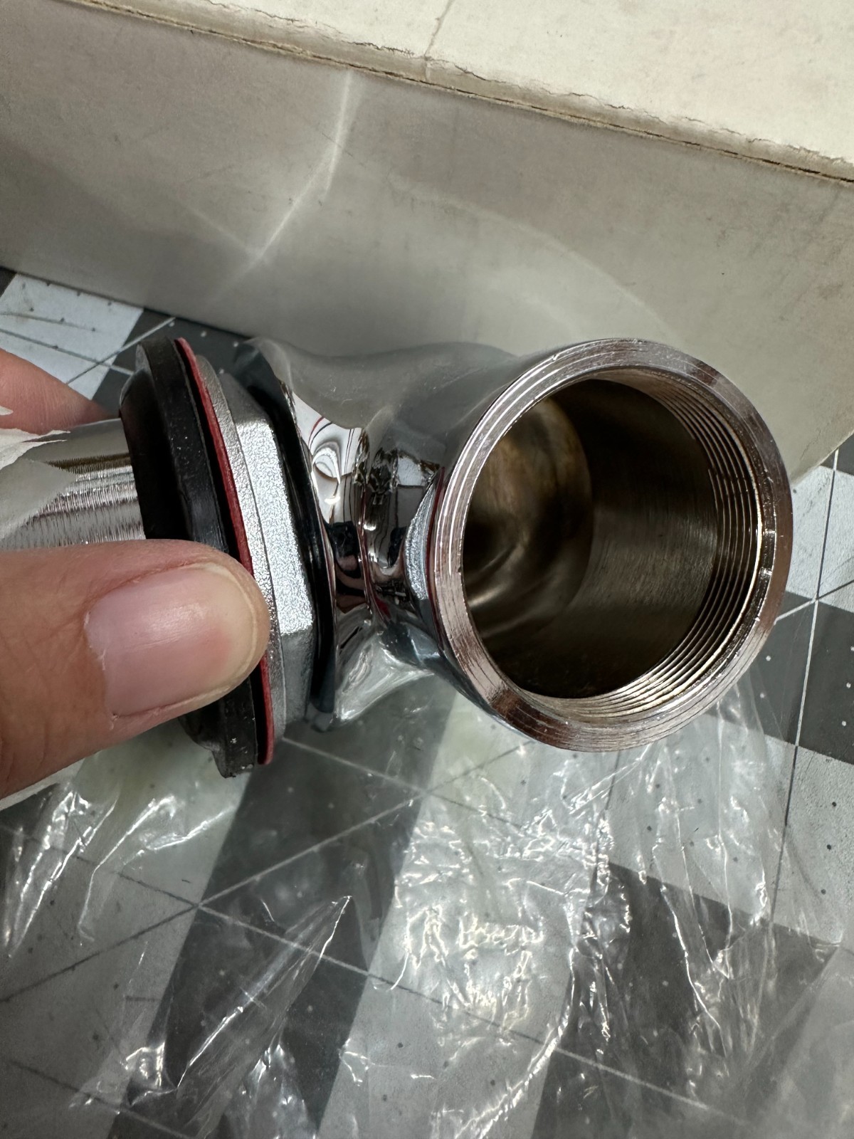 New JONES STEPHENS D70-104 LAVATORY DRAIN TUBULAR ELBOW Handicap Style