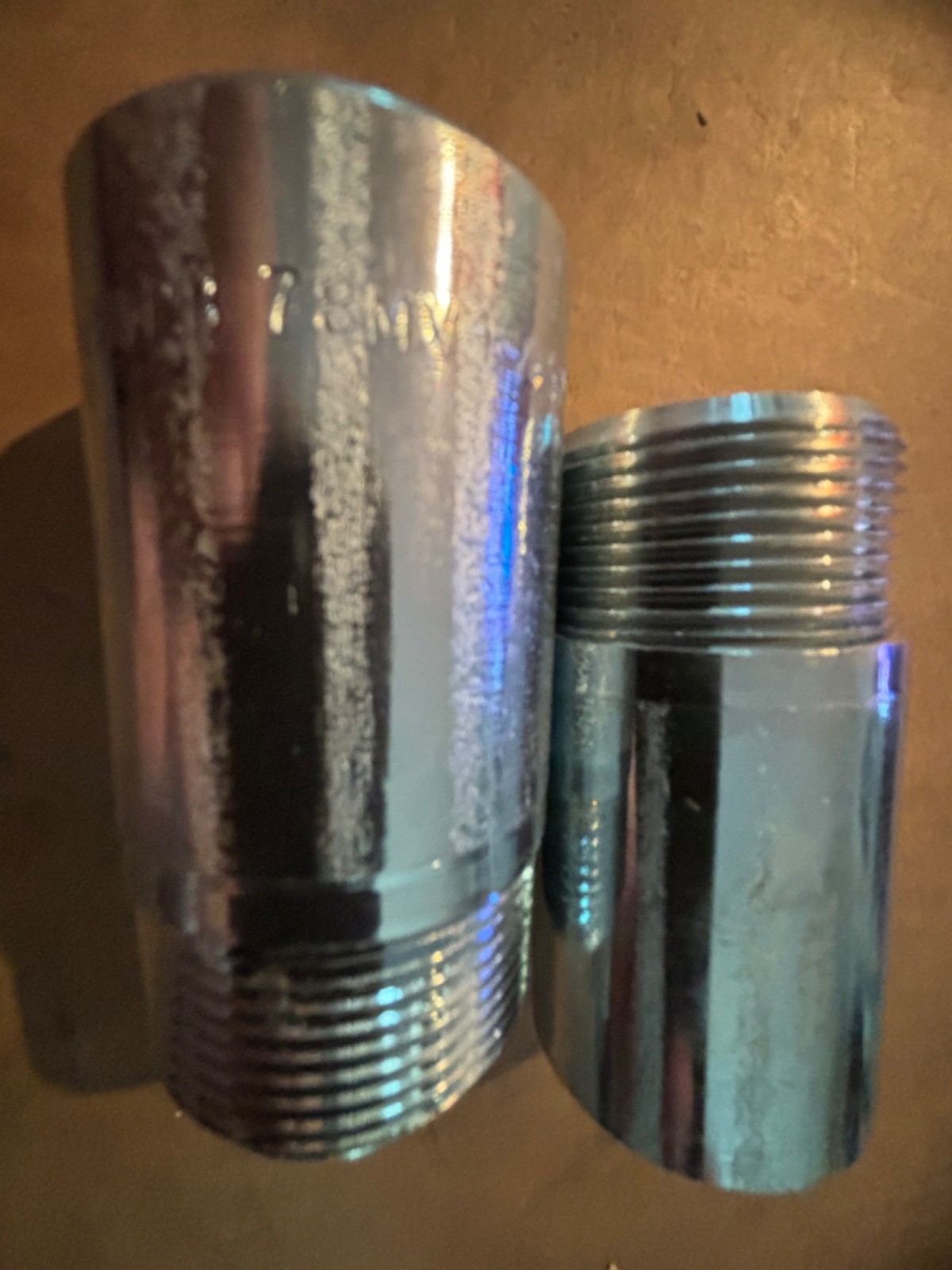 Set of 2 pcs 11/4” Plug Rounds Head Steel NPT WPB sp-95 USA made capitol mfg.