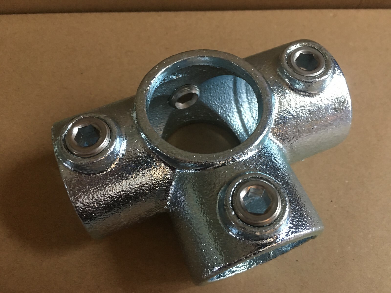 SteelTek 1-1/4-in x 90-Degree Galvanized Steel Structural Pipe Fitting #737821