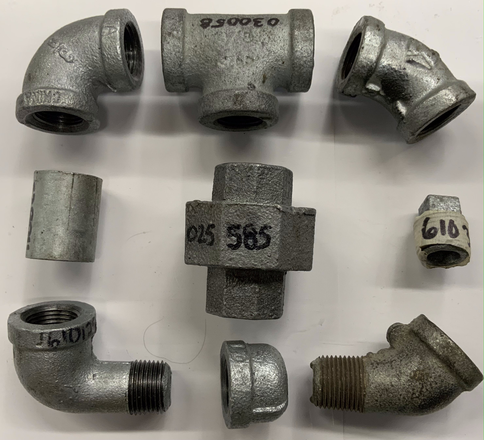 3/8” Assorted 150lb Malleable Galvanized Pipe Fittings