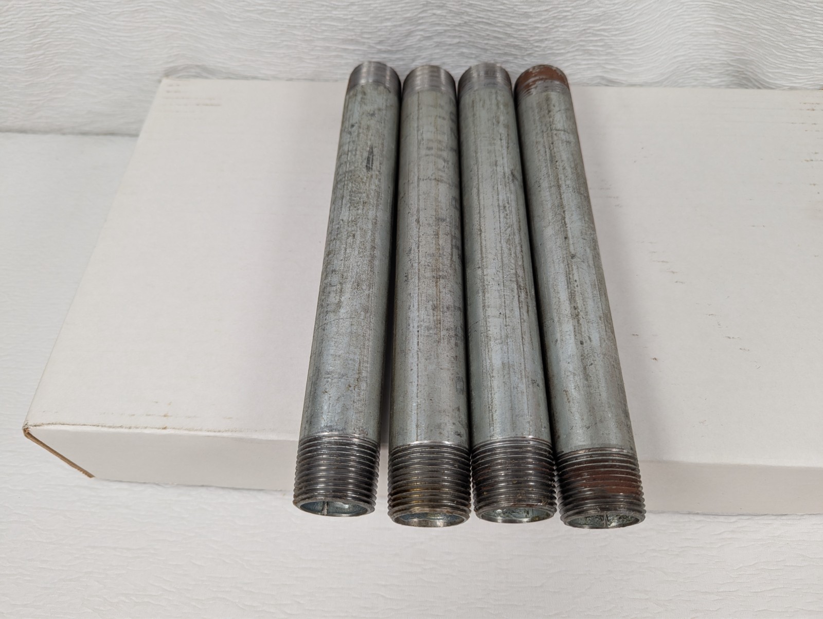 1 in Mnpt X 10 in Tbe Galvanized Steel Pipe Nipple Sch 40 – 4 Pack