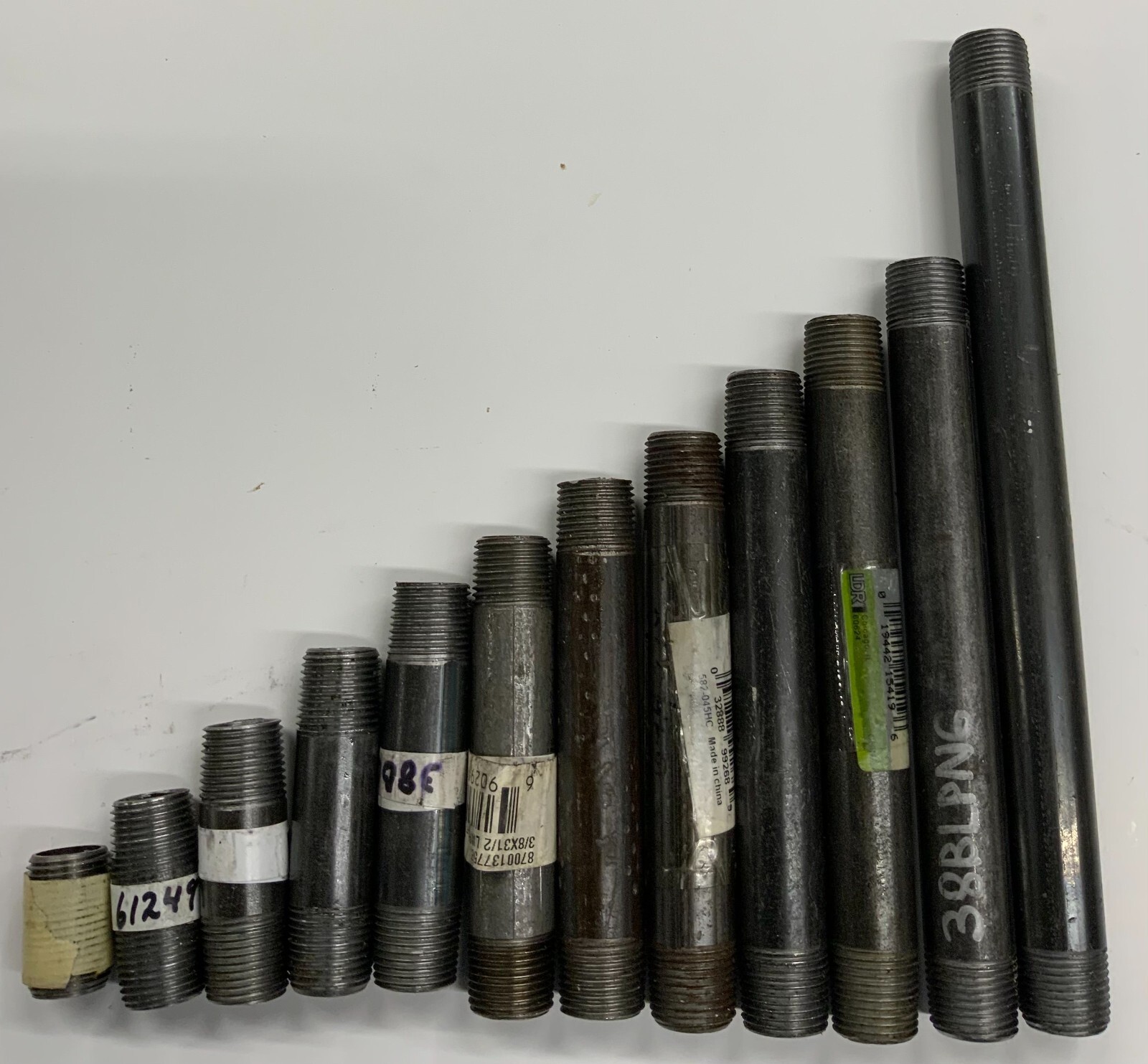 3/8″ Black Pipe Nipple NPT Threaded Both Ends