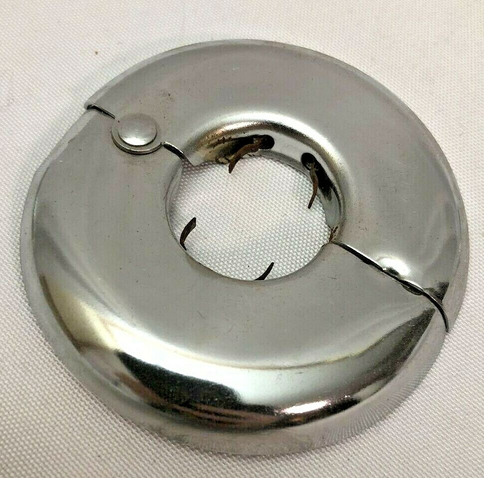 LOT OF 5 1” IPS Pipe Escutcheon Split (Chrome) Pipes