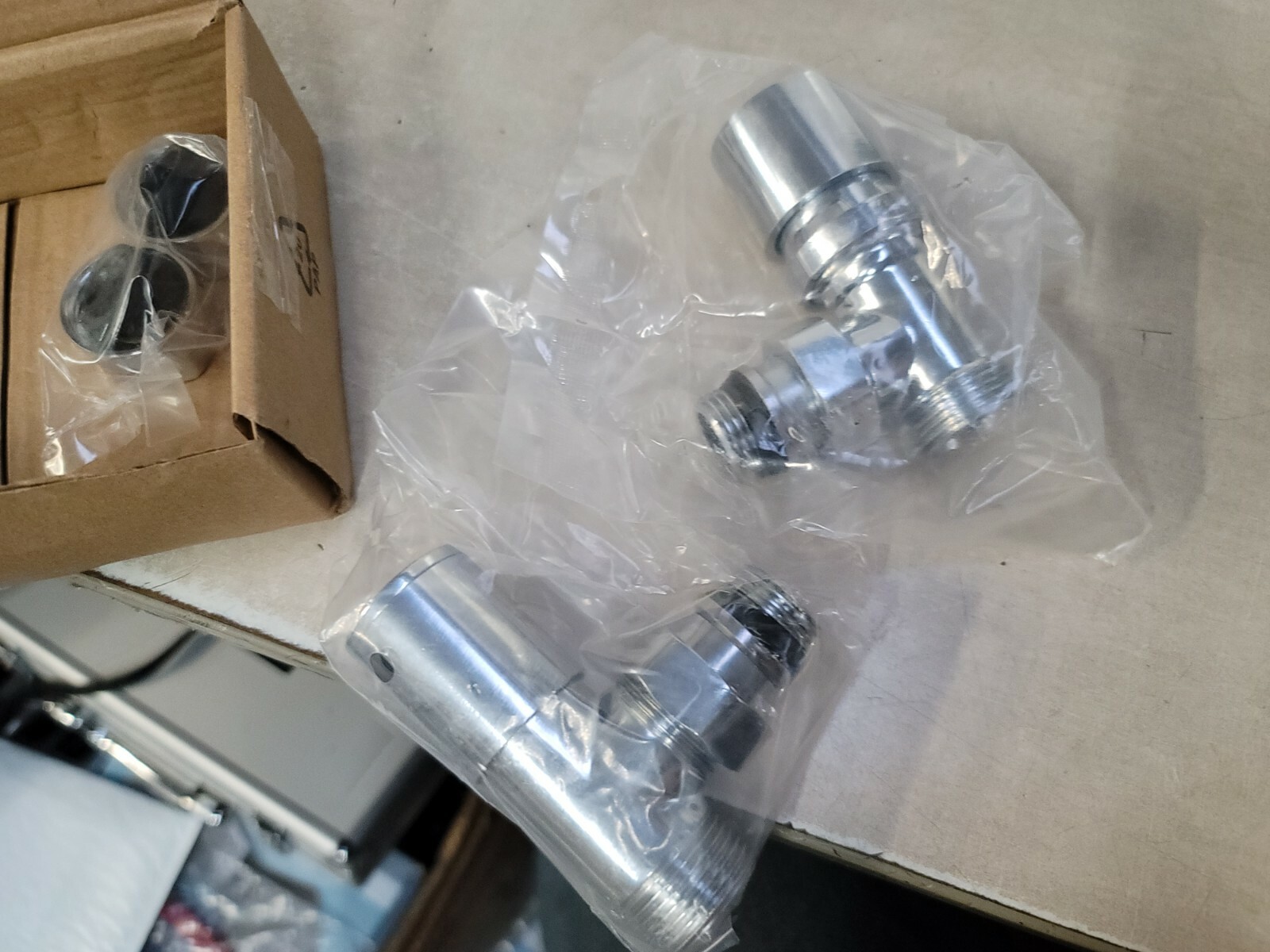 3/4″ Male Threaded Valves-Chrome 200* 40*88MM 061704