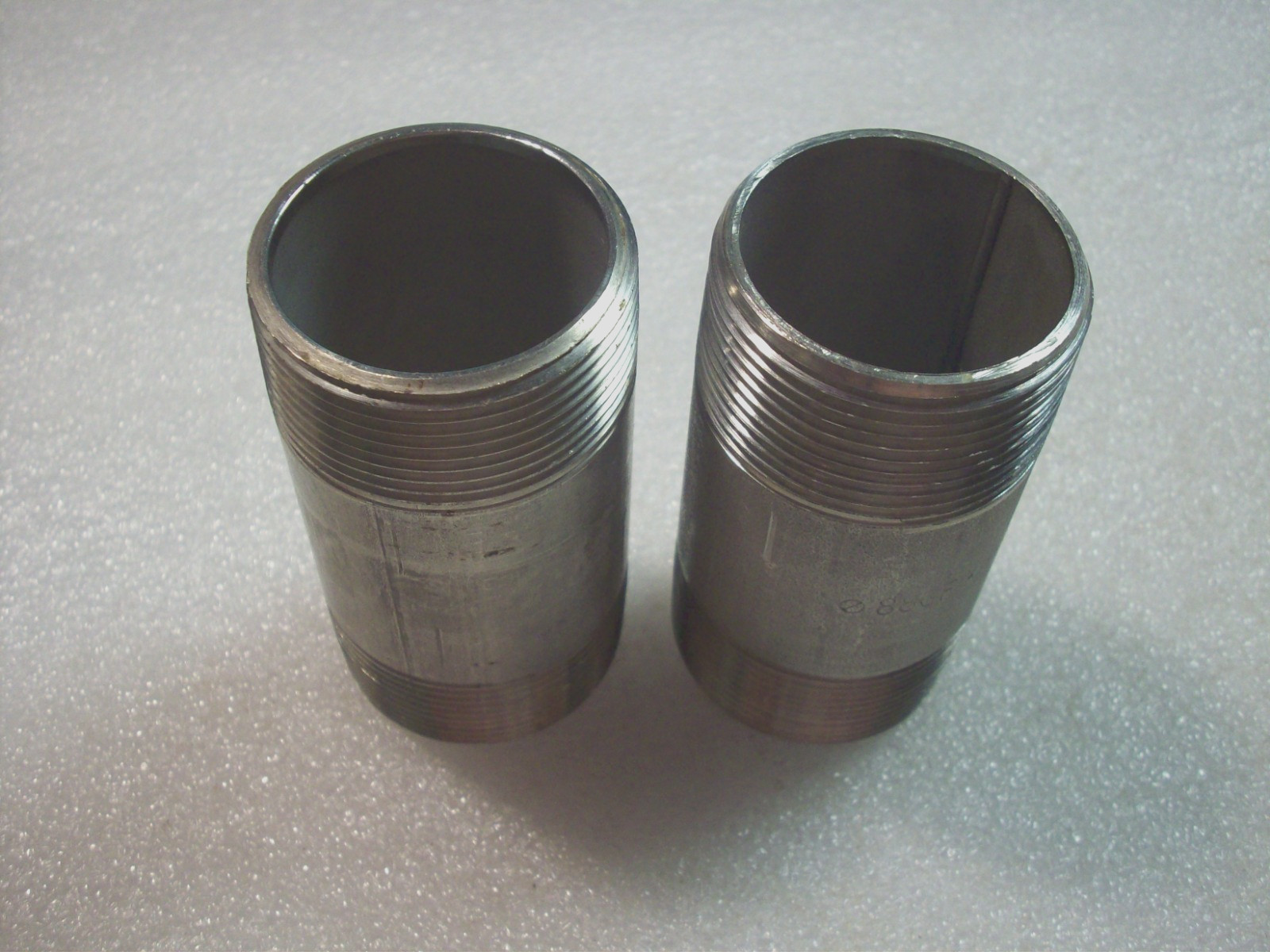 (2) pcs. 1-1/2″ Mnpt X 3-1/2″ Stainless Steel Pipe Nipples 304 and M316 Sch 40
