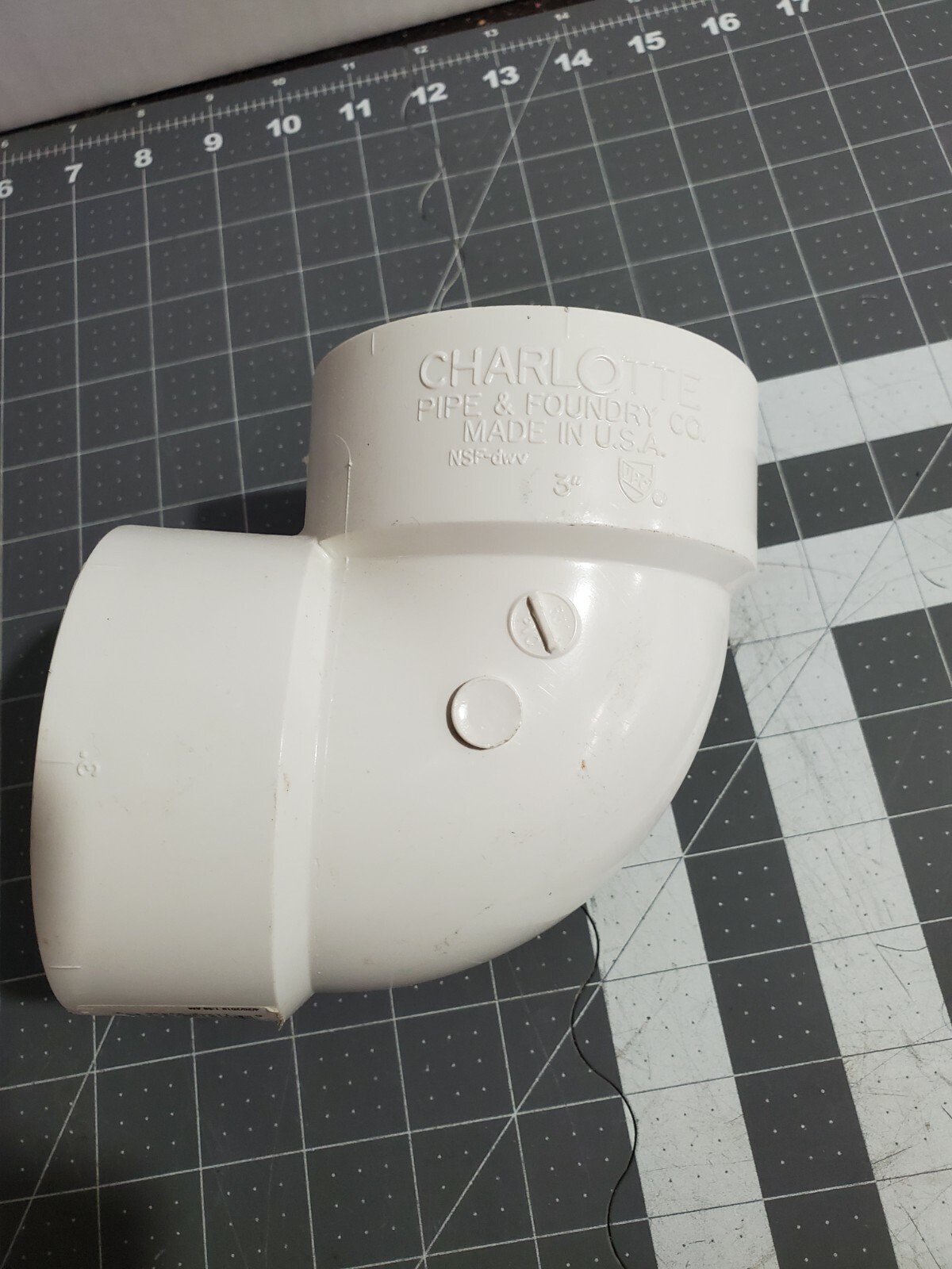 Charlotte 3″ Schedule 40 – 90 Degree Elbow – White – PVC
