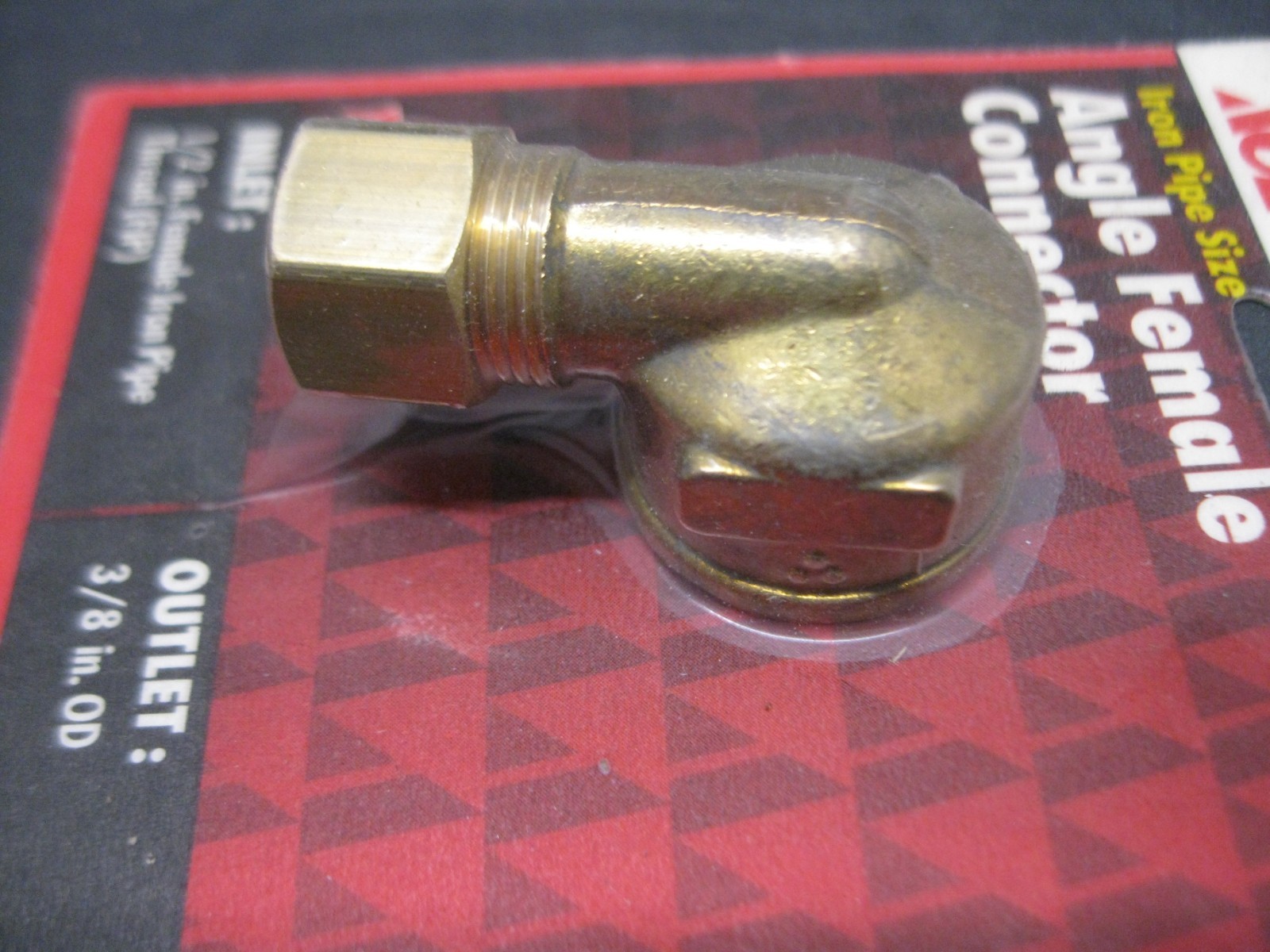 Lot of 4 Ace 40324 Iron Pipe Size Angle Female Connector 1/2in FIP 3/8 in OD NOS