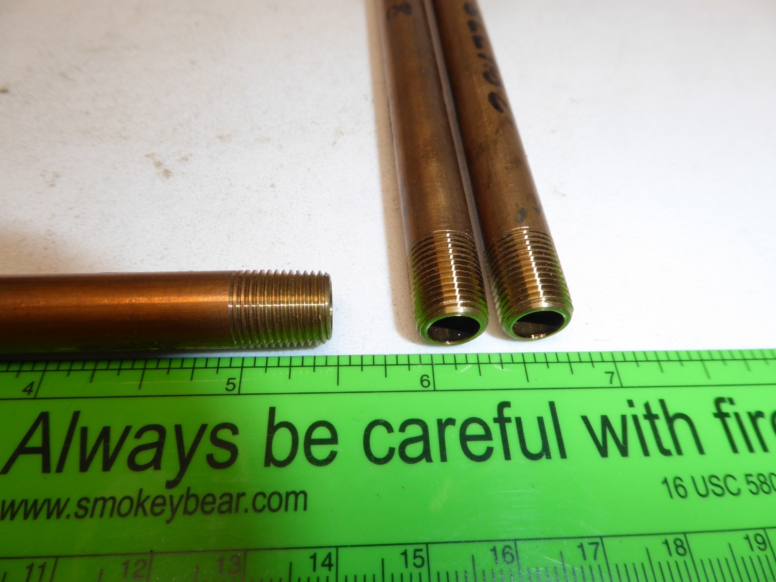 1/8″ Mnpt X 5-1/2″ Tube Red Brass Pipe Nipple Sch 40, quantity of 3. New.