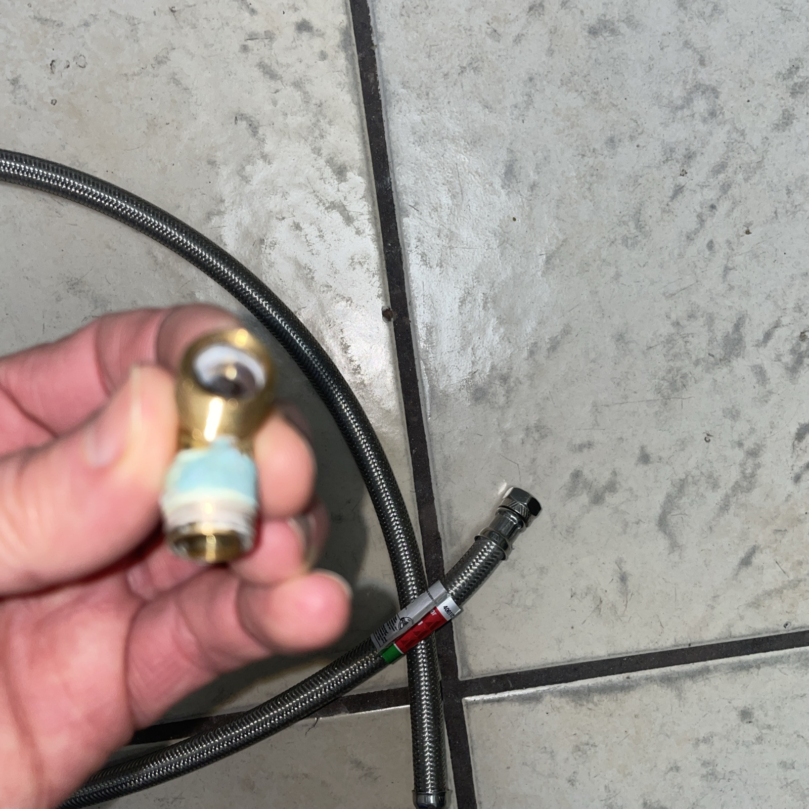 (1) 3/8″ Comp x 48″ 4-FT S.S Universal Dishwasher Water Supply Line Connector LF