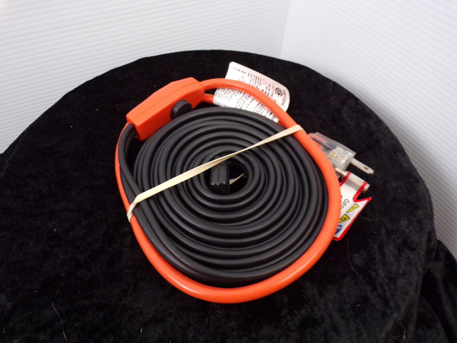 FROST KING Electric Water Pipe Heat Cable NIB 9-13 feet/ -40 degrees below