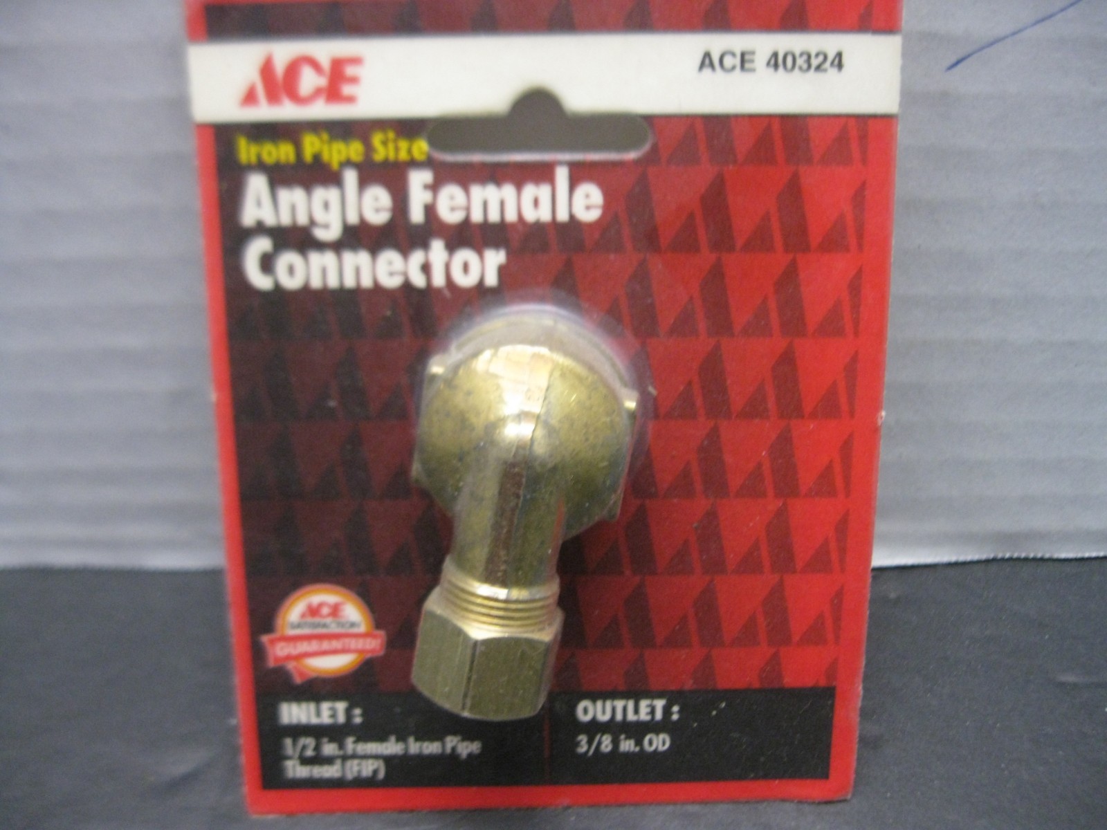 Lot of 4 Ace 40324 Iron Pipe Size Angle Female Connector 1/2in FIP 3/8 in OD NOS