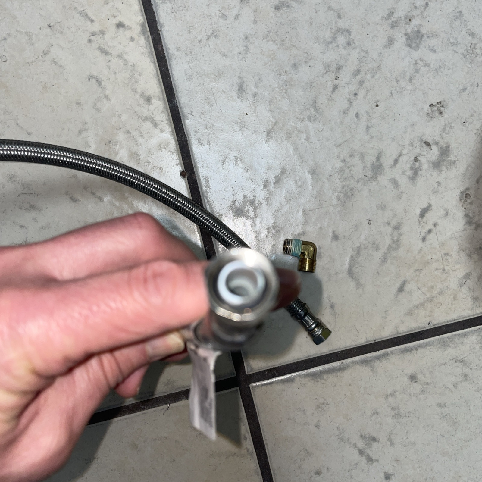 (1) 3/8″ Comp x 48″ 4-FT S.S Universal Dishwasher Water Supply Line Connector LF