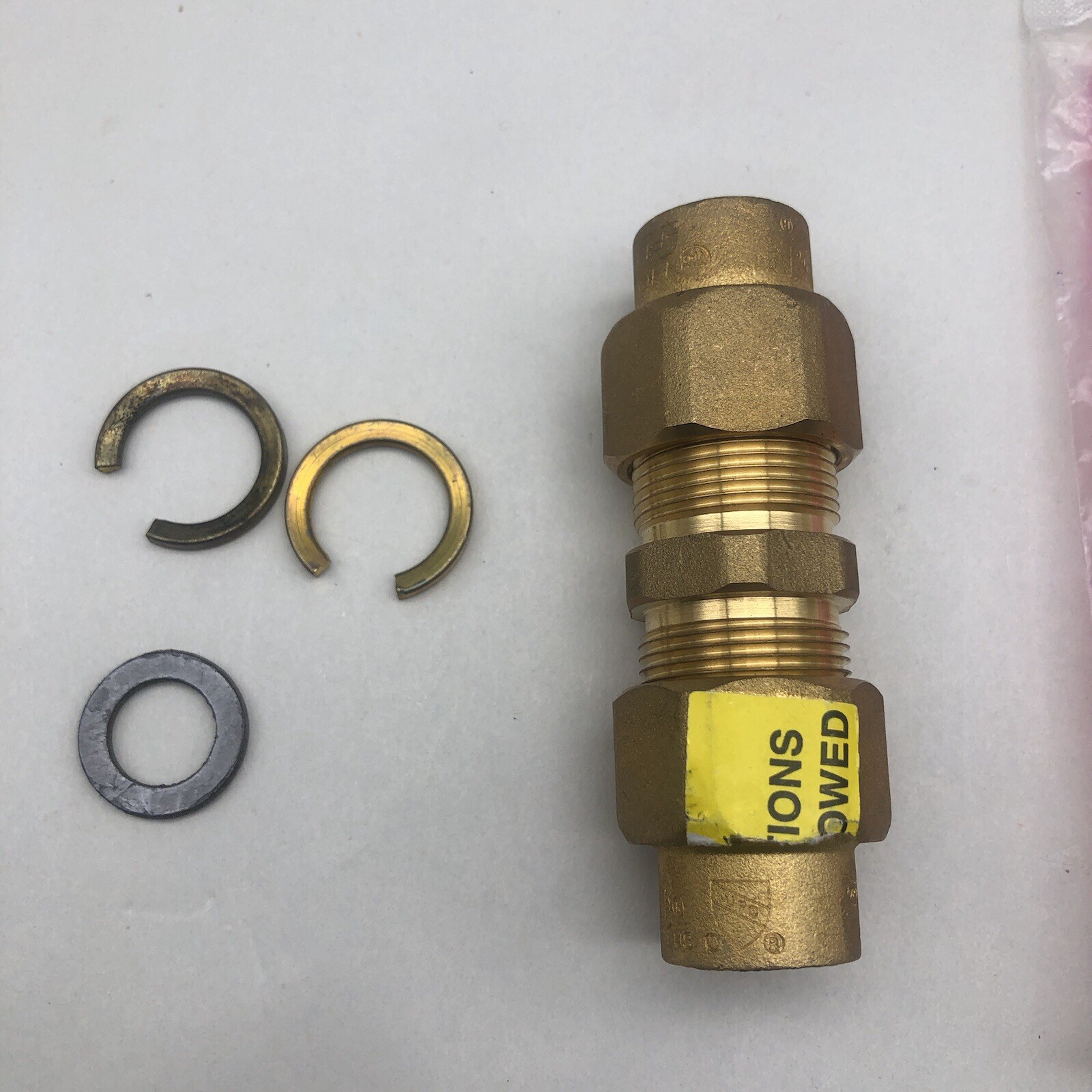 HOME-FLEX 1/2″ X 1/2″ CSST UNION FITTING 1-piece USED *READ DESCRIPTION