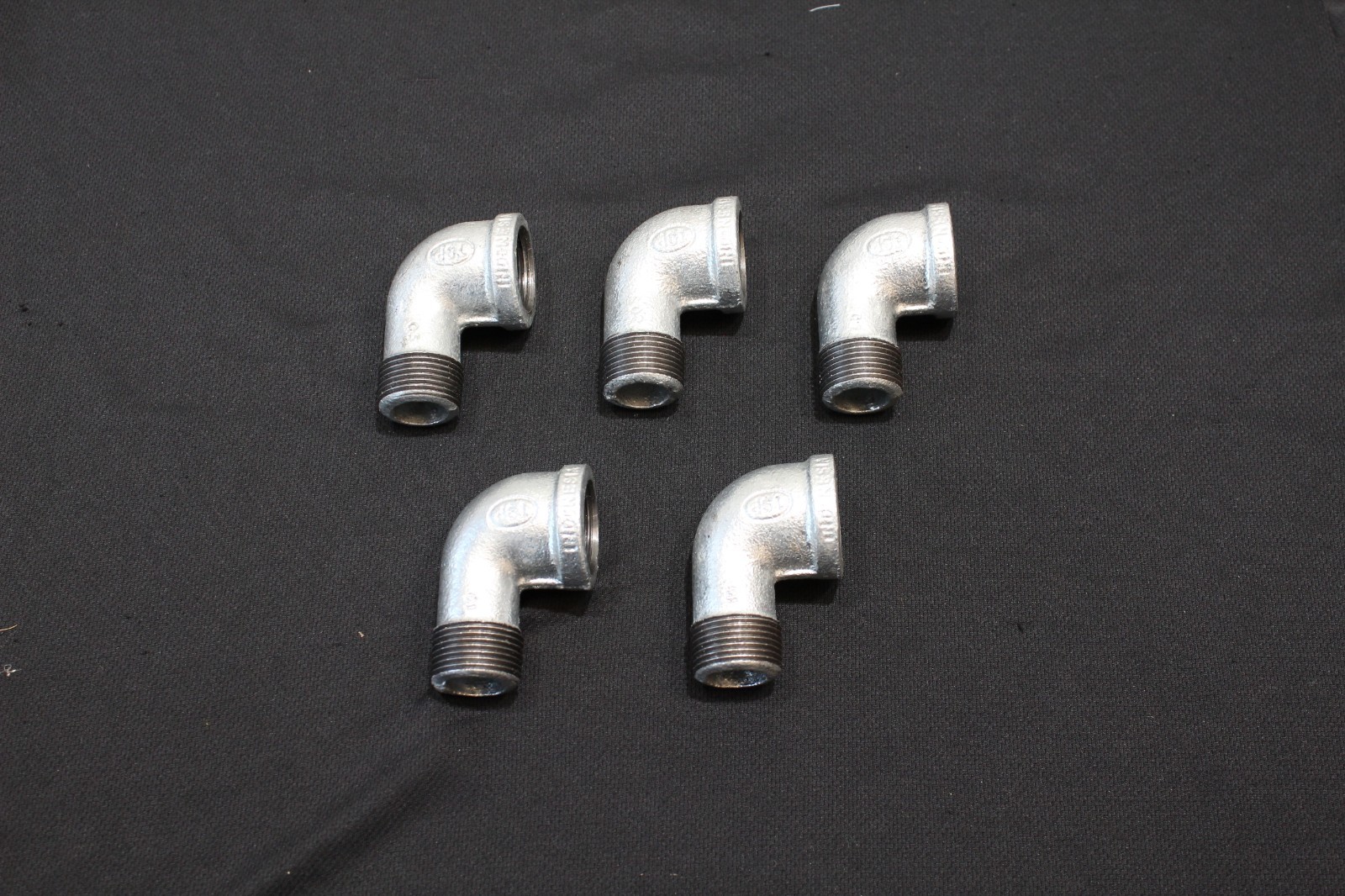 Lot of 5 3/4″ FPT X 3/4″ MPT galvanized 90 degree street elbow