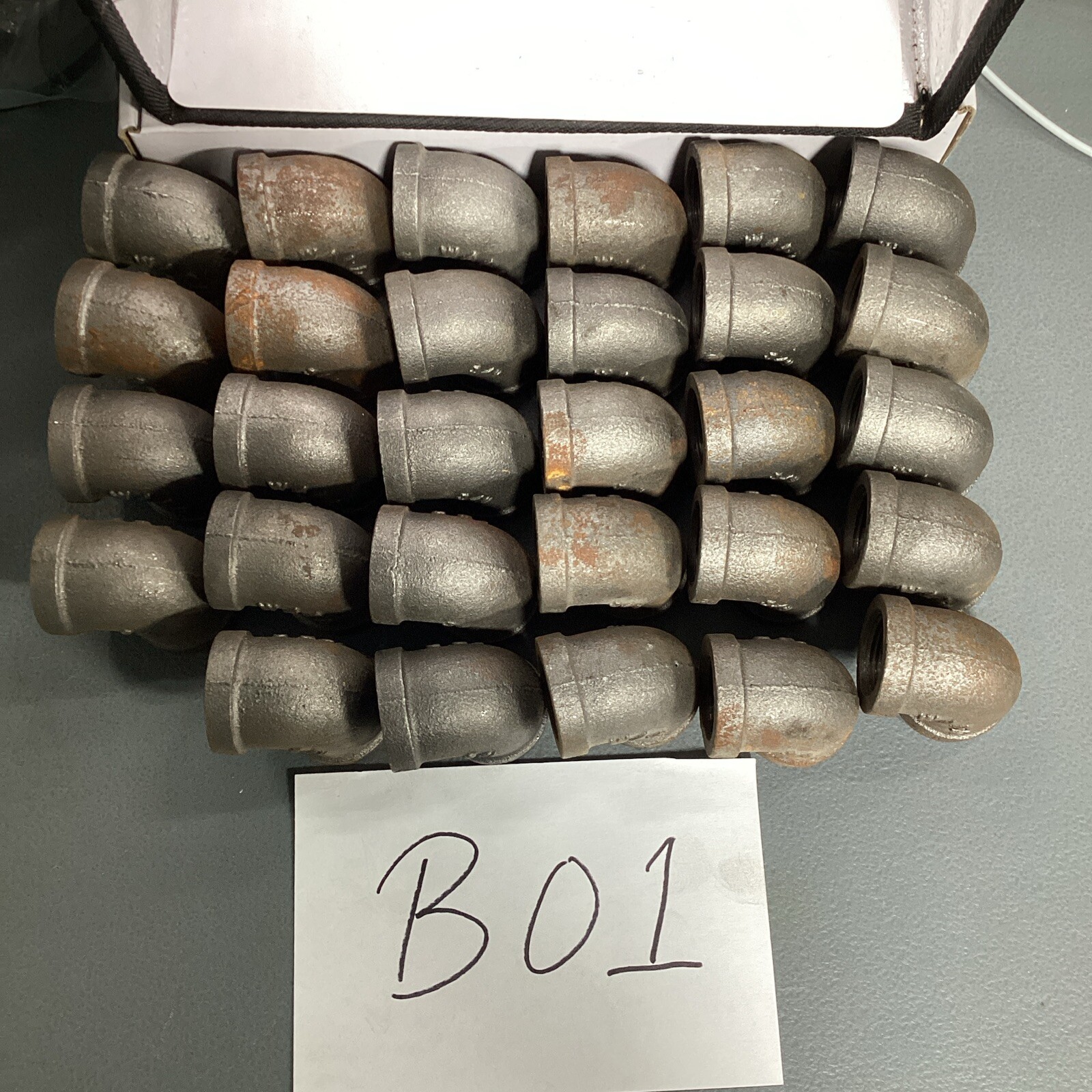 Ward 3/4″ Black Malleable Iron 90 Degree Elbows (lot of 29)