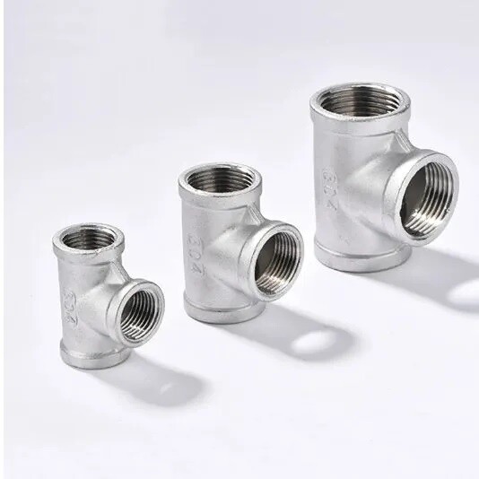 Various Sizes of Tees Female NPT Threaded 304 Stainless Steel Class 150 Pipe GAV