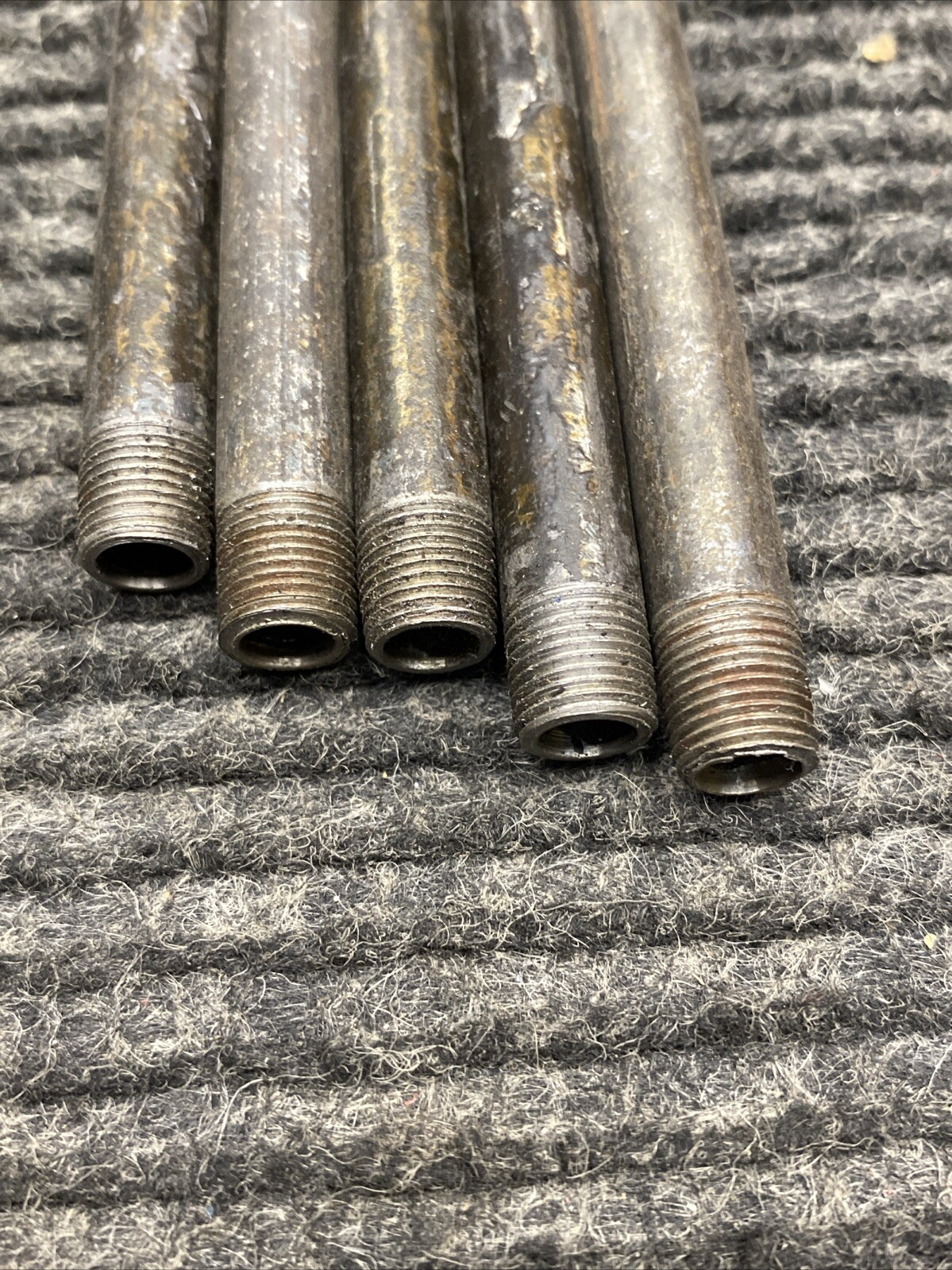 (Lot of 5) Black Pipe Nipple Threaded 1/8″ X 5″
