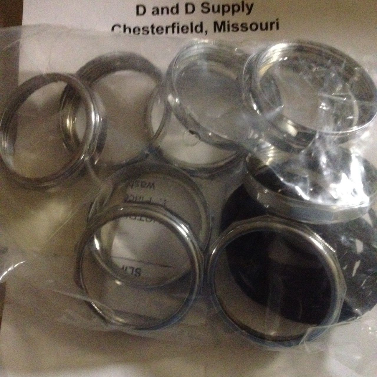 *** Bag of Ten ***, 2″ Slip Nuts & Rubber Washers, 1PNW7, Pipe Dia 2 In