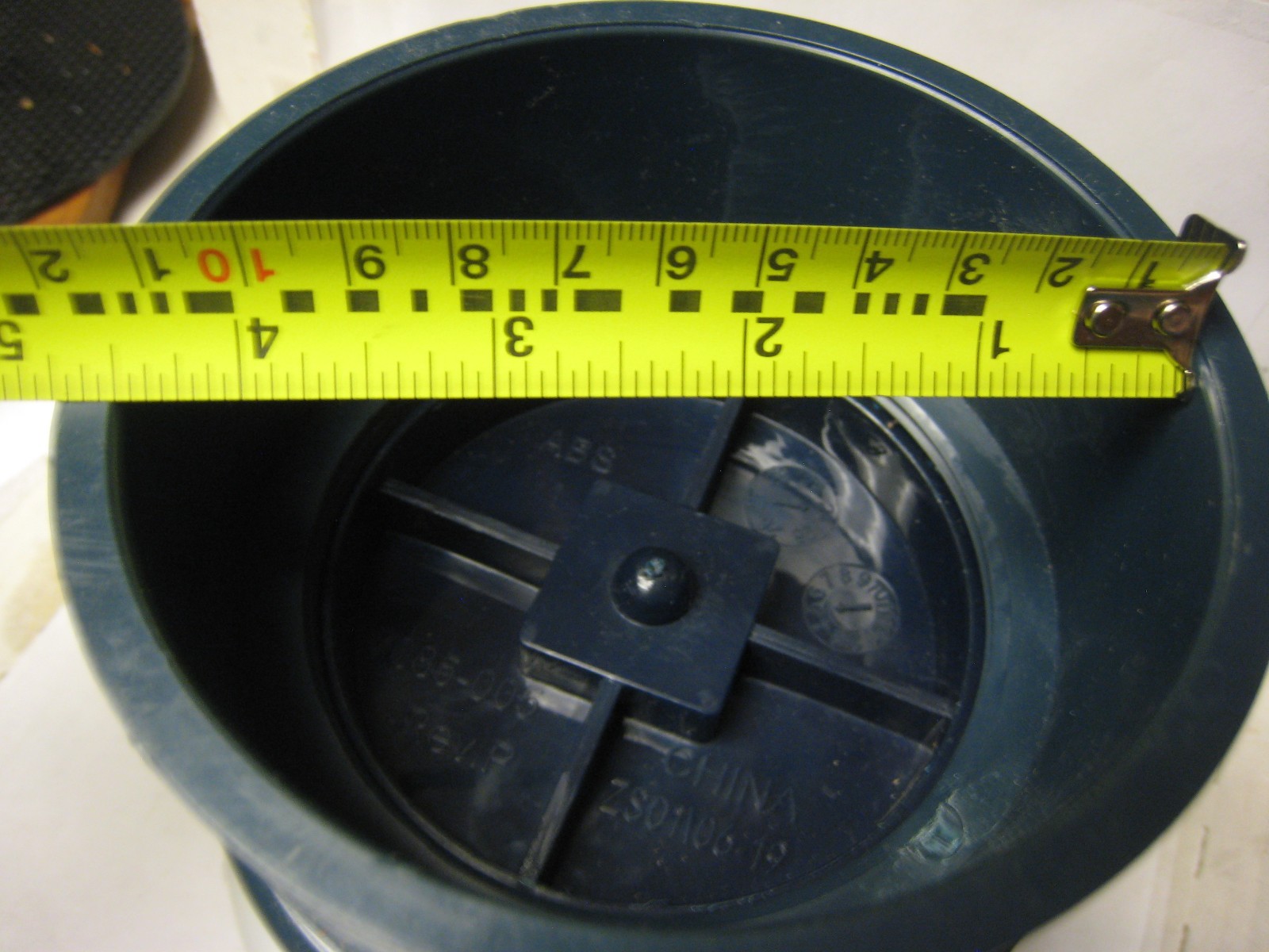 ZURN EZC-PV4-R6 4″ Push On Plastic Cleanout with solid Brass top screw in lid