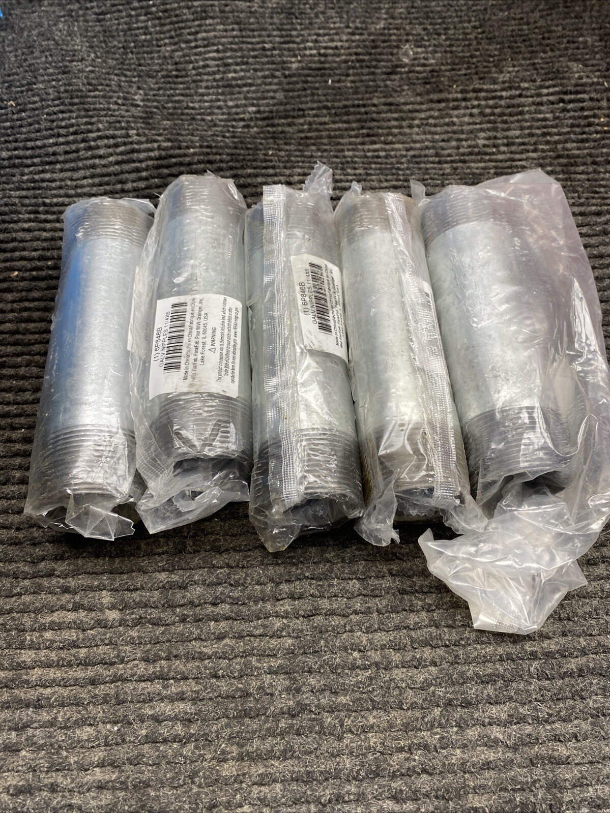 (Lot of 5) Galvanized Steel Pipe Nipple 1-1/4″ X 6″