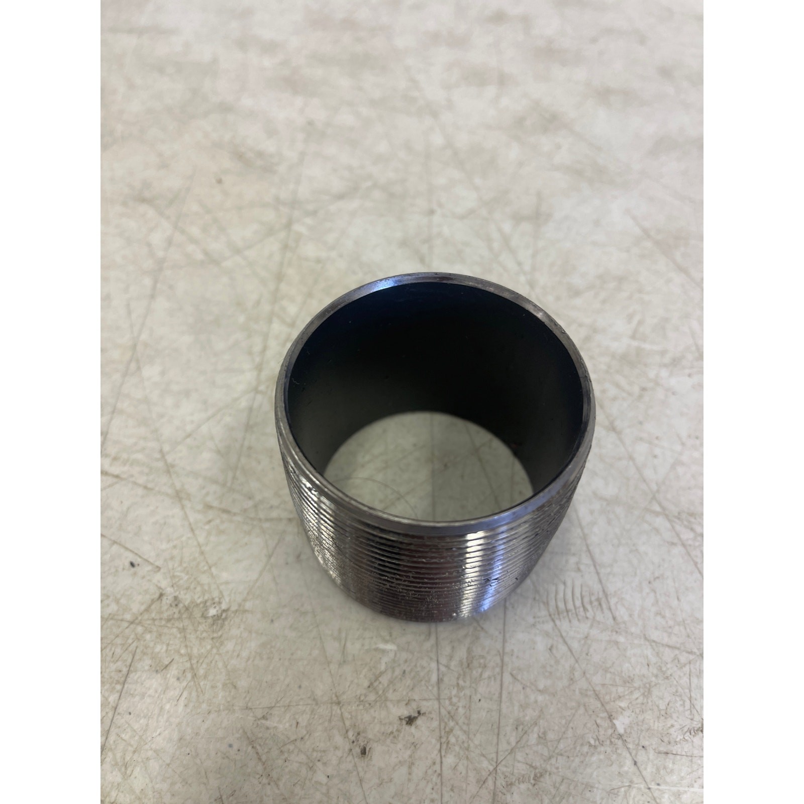 SET-OF-25 2″x2″x2″ Black Iron Tee and SET-OF-38 2″ Close Stainless Steel Nipple