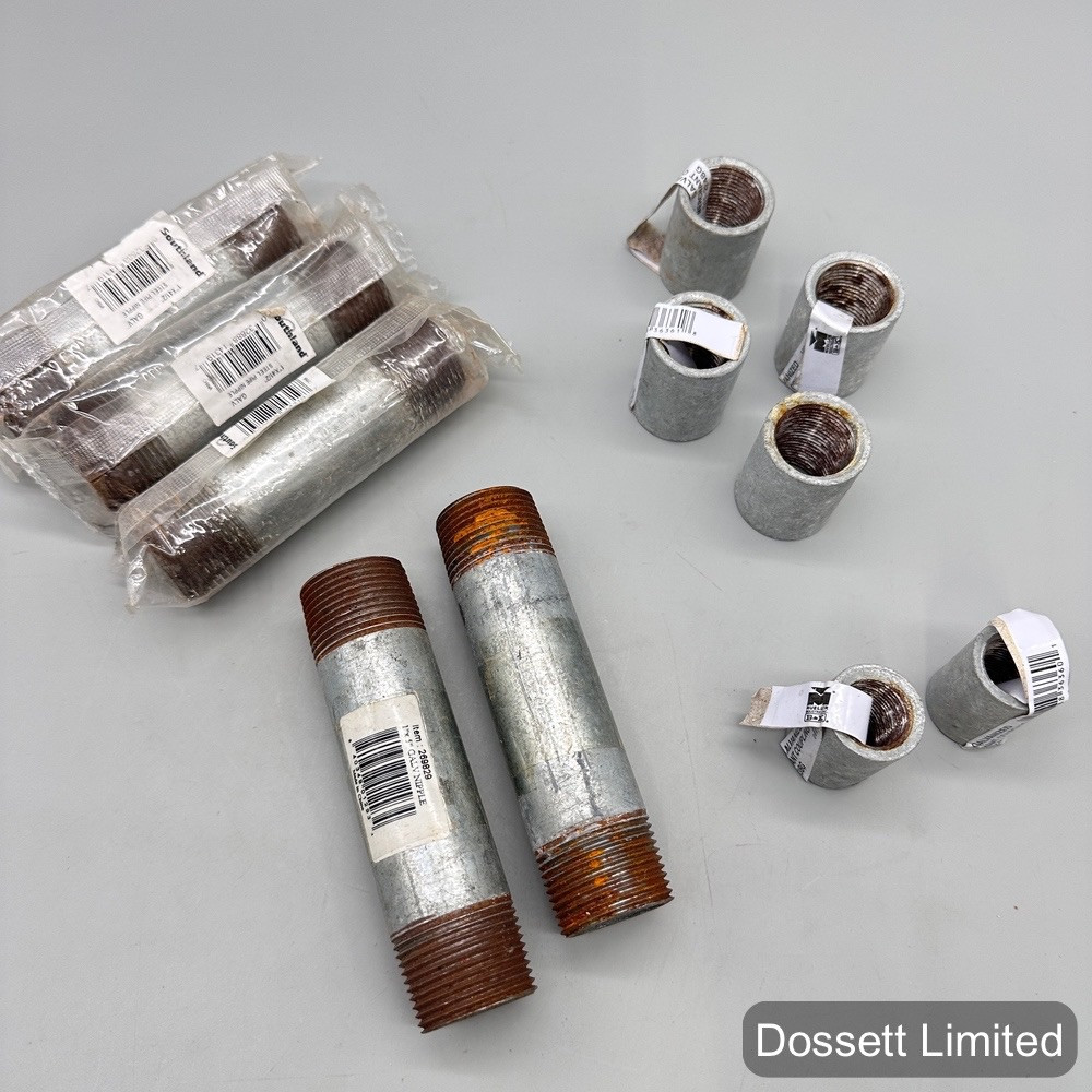 Various Sizes of Rigid Conduit Nipple Galvanized Steel Both Ends Threaded