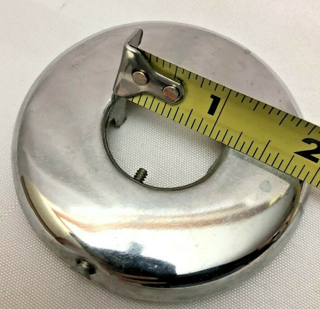 LOT OF 6 1.25” IPS Pipe Escutcheon (Chrome) Pipes