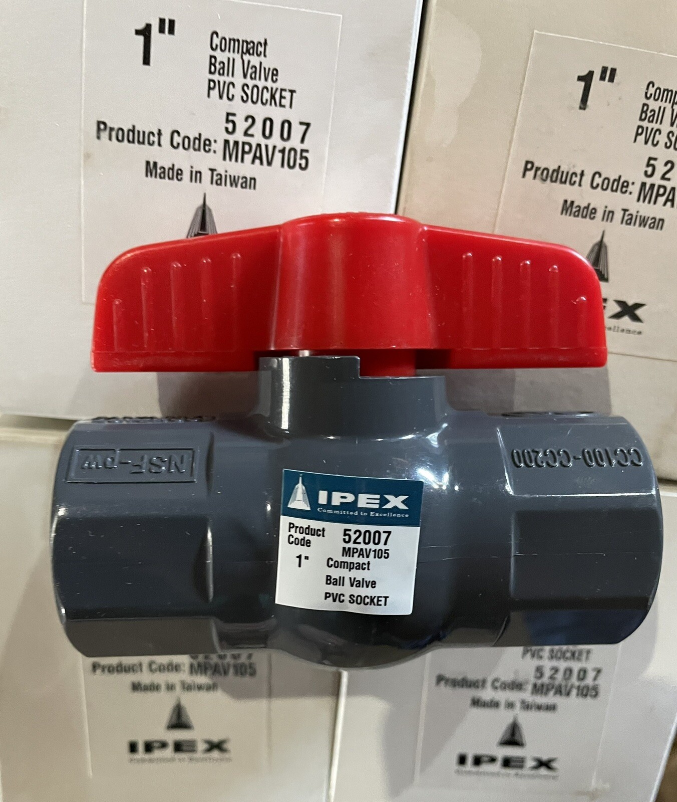 Lot of four – IPEX 1″ Ball Valve PVC 150Psi DN 25 – 52007