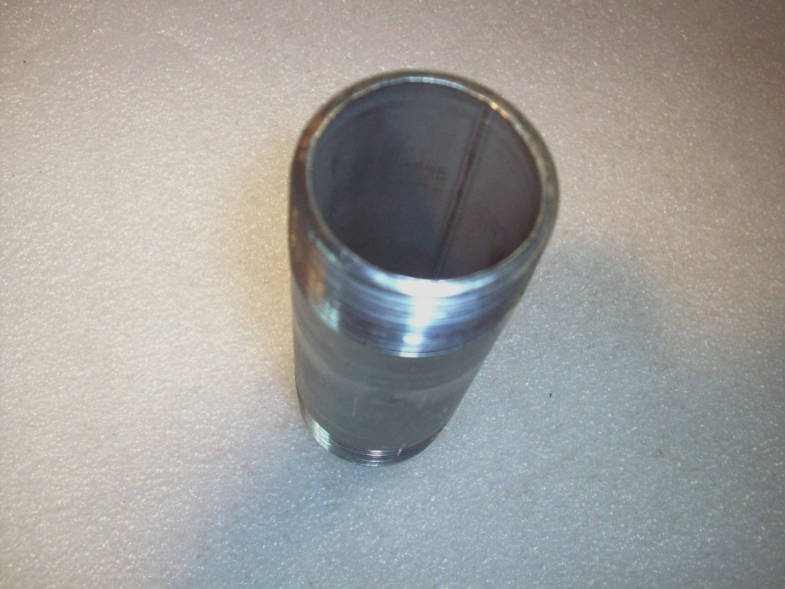 1-1/4″ Mnpt X 4-1/2″ Stainless Steel Pipe Nipple Sch 40